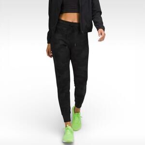 Lululemon Ready to Rulu High-Rise Jogger - Size 4 - Heritage 365 Camo Deep Coal